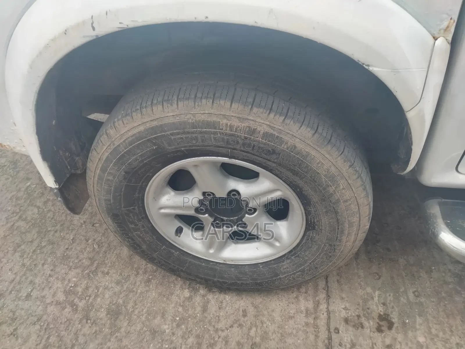 Isuzu D-MAX 2004 White