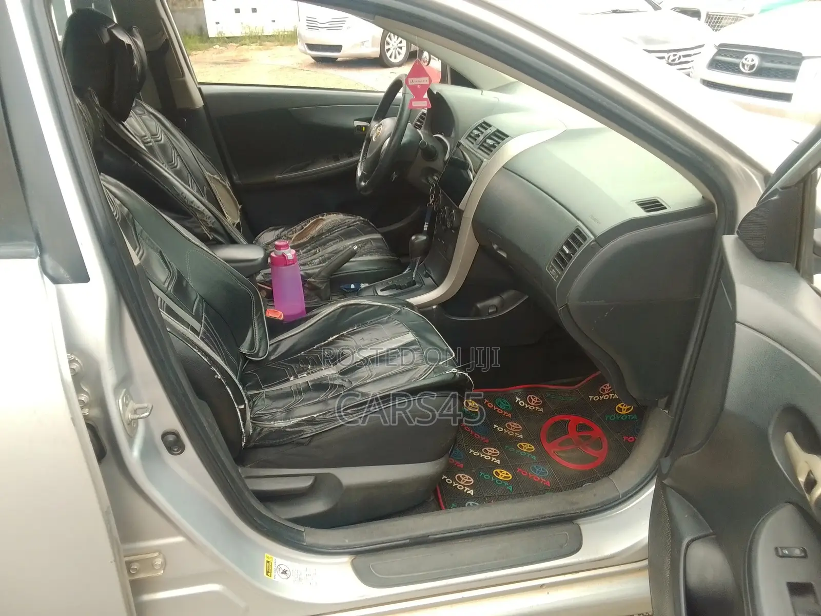 Toyota Corolla 2009 Silver