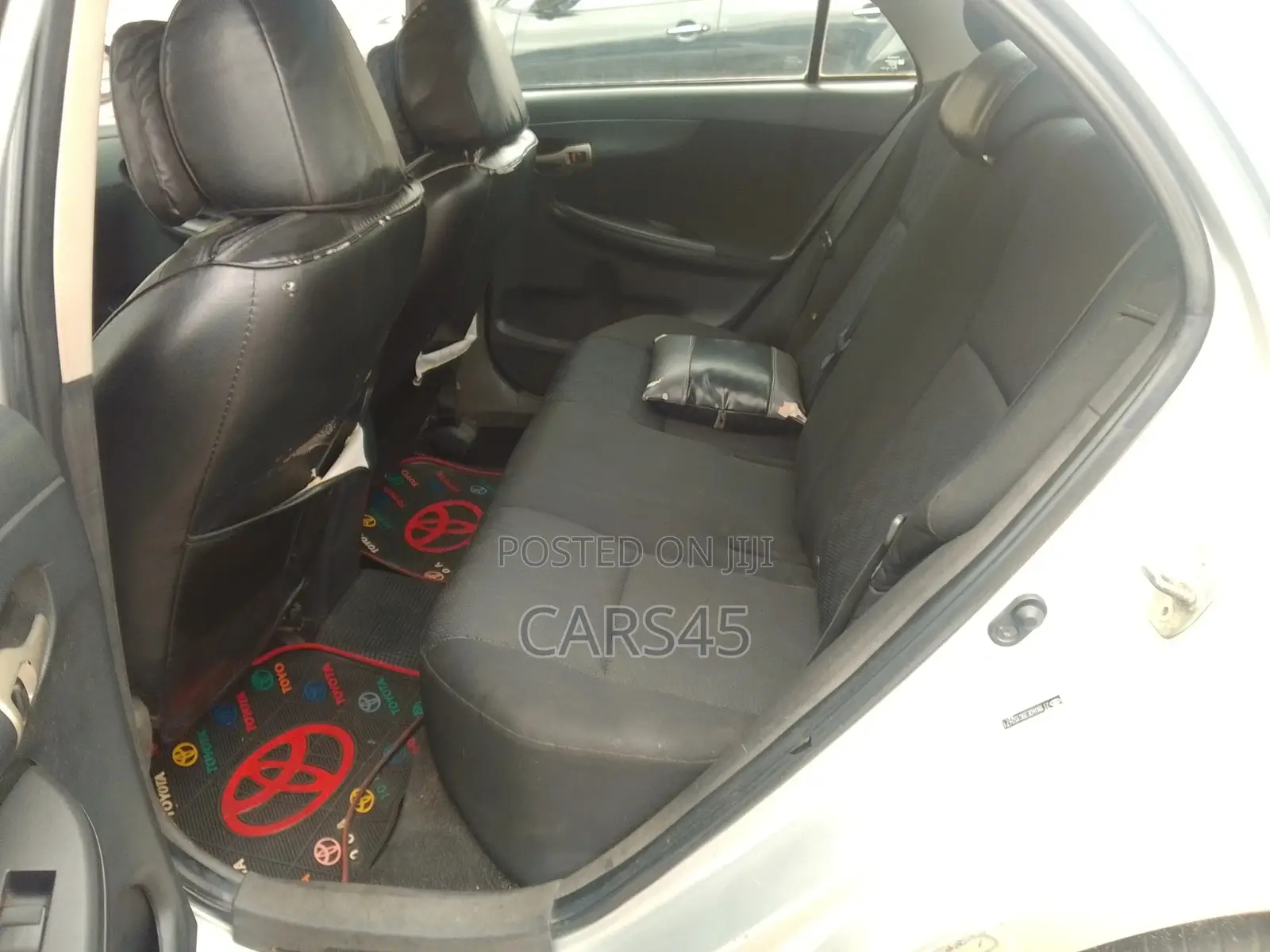 Toyota Corolla 2009 Silver