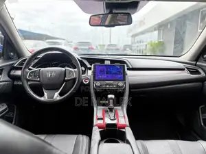 Honda Civic Sport Touring Hatchback 2019 Blue