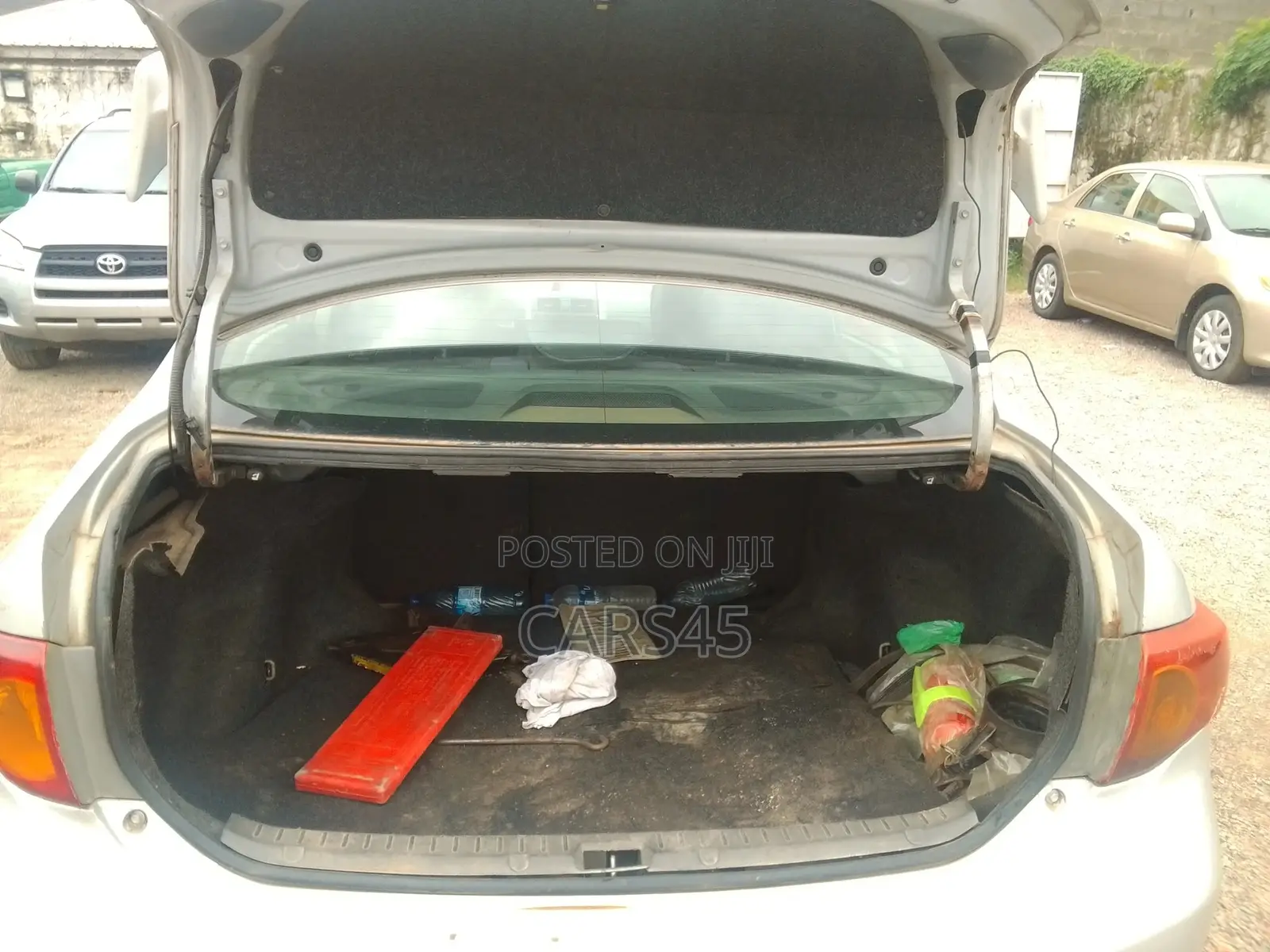 Toyota Corolla 2009 Silver