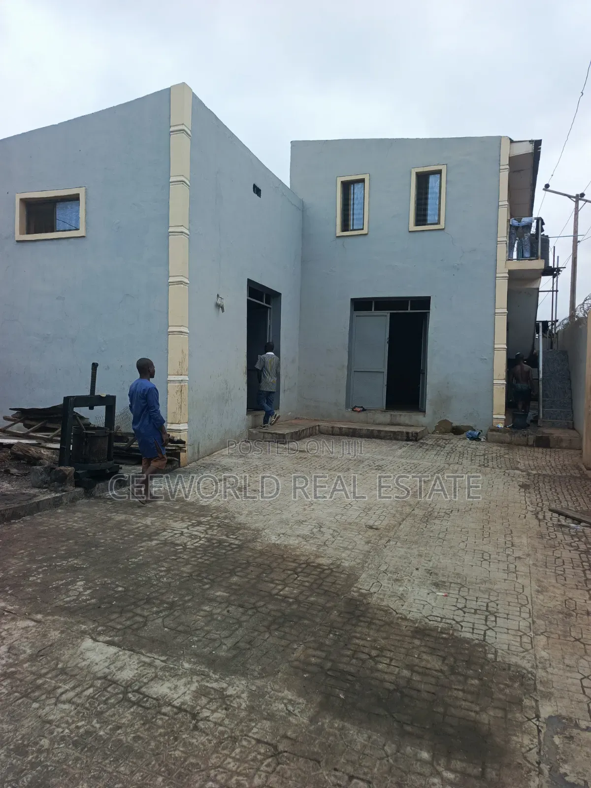 Mini Warehouse Self Compound at Toll Gate Ibadan