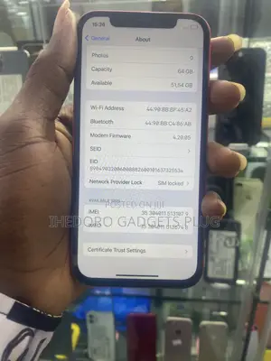 Apple iPhone 12 64 GB Red