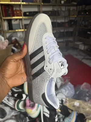 Hhigh Quality Addidas Trainers