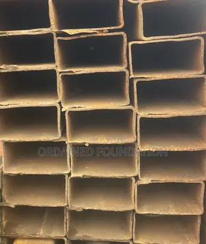 80x40x3mm Rectangular Pipe