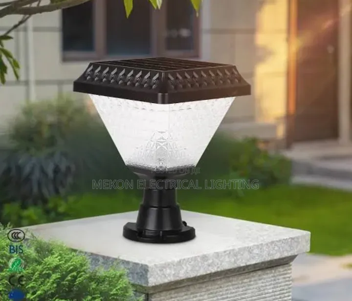 Solar LED Garden/Pillar Light
