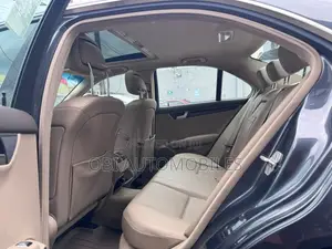 Mercedes-Benz C300 2014 Gray