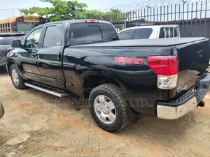 Toyota Tundra 2008 Black
