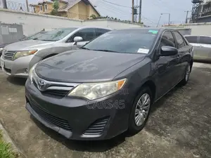 Toyota Camry 2014 Gray