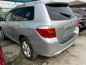 Toyota Highlander 2008 Silver