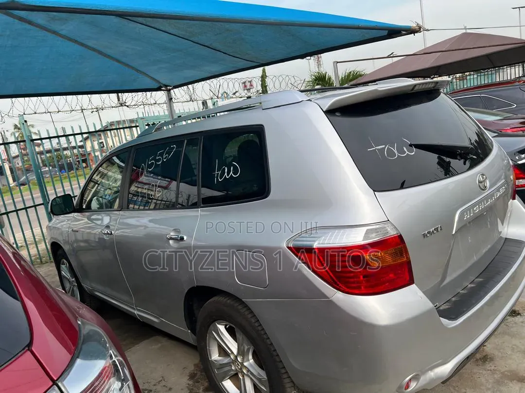 Toyota Highlander 2008 Silver