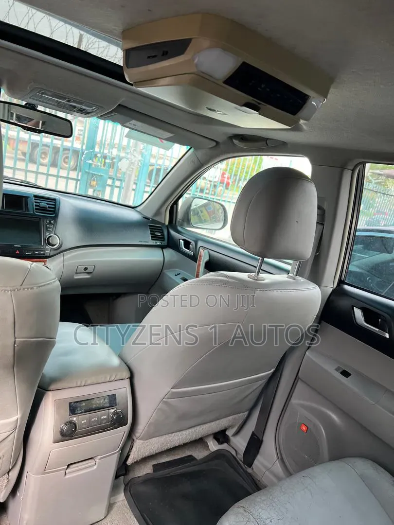 Toyota Highlander 2008 Silver