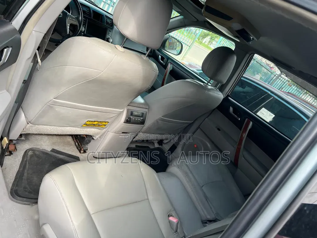 Toyota Highlander 2008 Silver