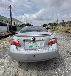 Toyota Camry LE 4dr Sedan (2.4L 4cyl 5A) 2009 Silver