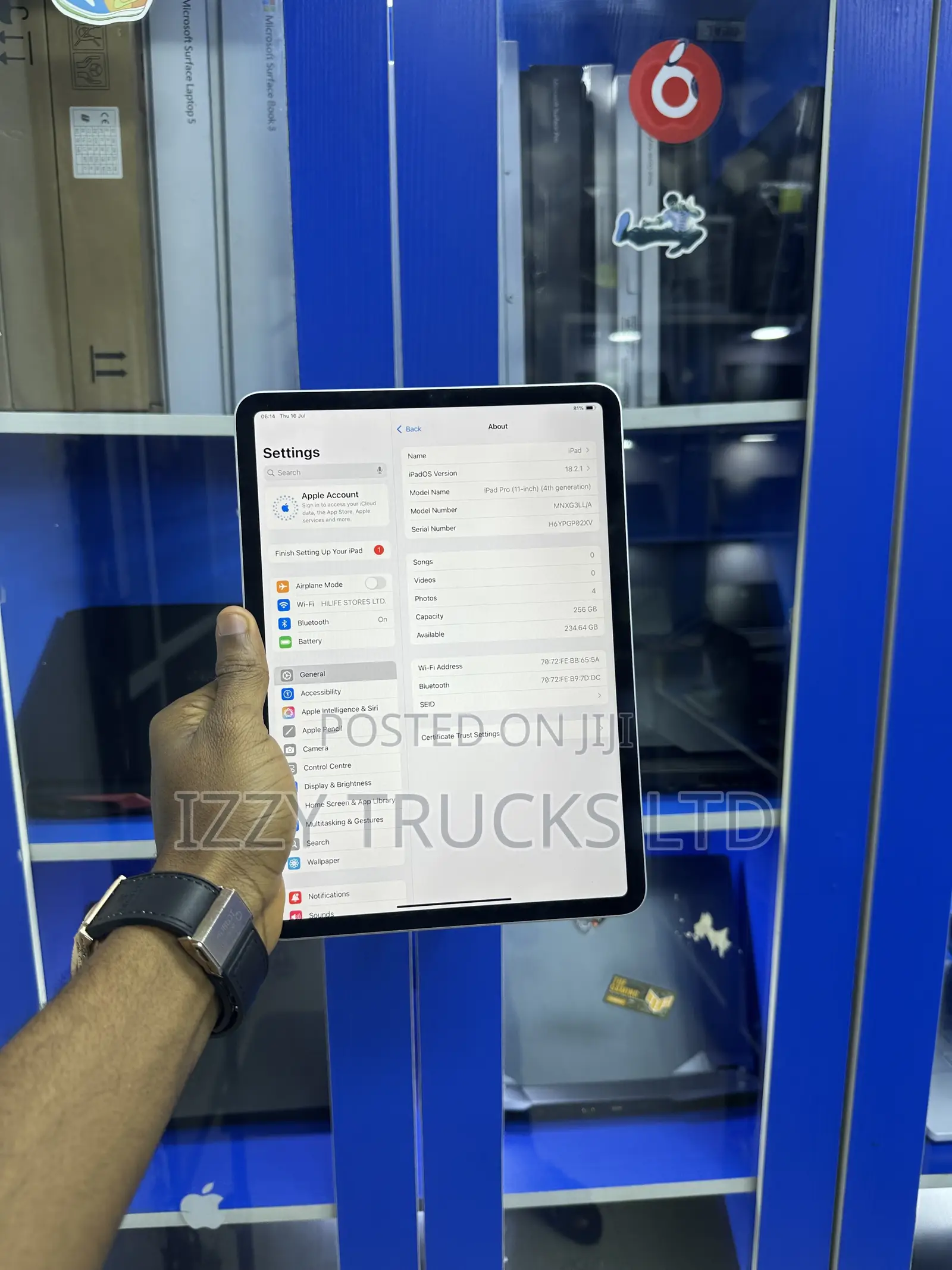 Apple iPad Pro 11 (2022) 256 GB Gray