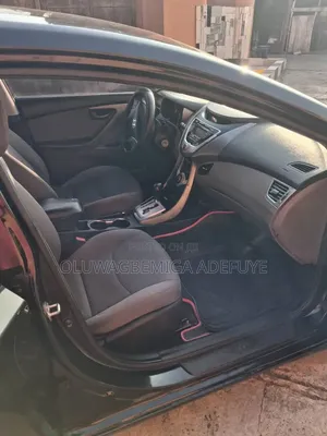 Hyundai Elantra 2012 Black