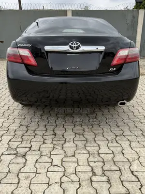 Toyota Camry 2.4 XLE 2008 Red