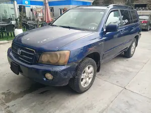 Toyota Highlander 2001 Blue