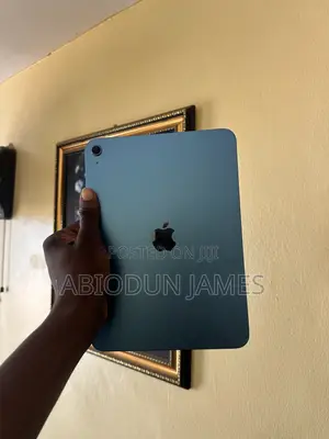 Apple iPad (2025) 128 GB Blue