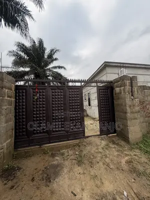 3bdrm House in Upth, Obio-Akpor for sale