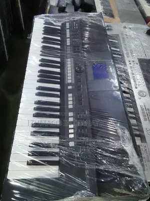 Yamaha PSR-S650 Professional Keyboard – Clean UK Used