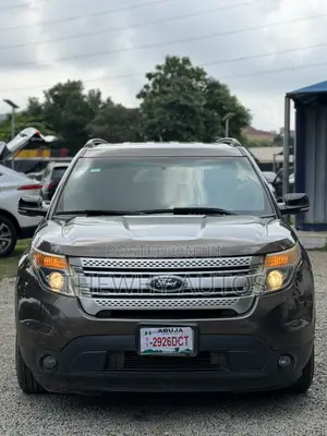 Ford Explorer XLT 4dr SUV (3.5L 6cyl 6A) 2015 Brown