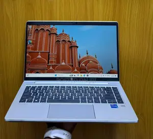 Laptop HP ProBook 440 G8 8GB Intel Core i5 SSD 256GB