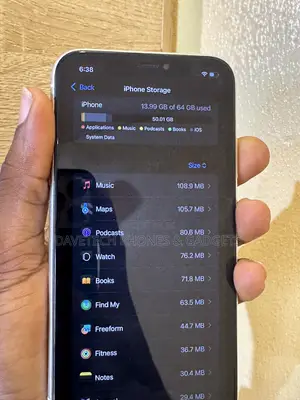 Apple iPhone XR 64 GB White