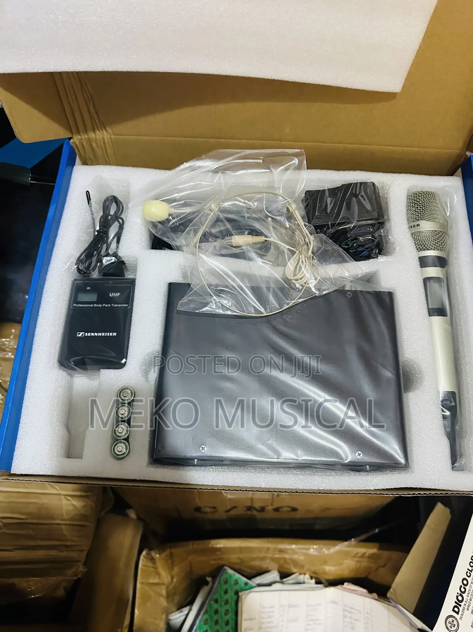 Neck Handle Wireless Microphone 