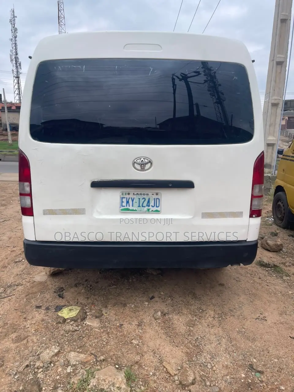 Toyota HiAce 2010 White