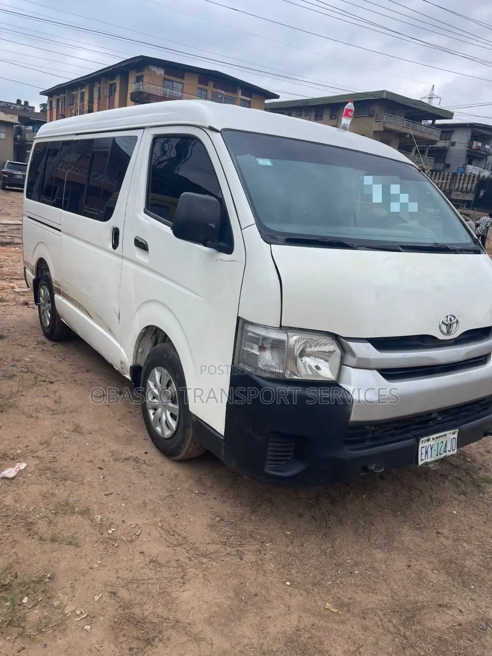 Toyota HiAce 2010 White