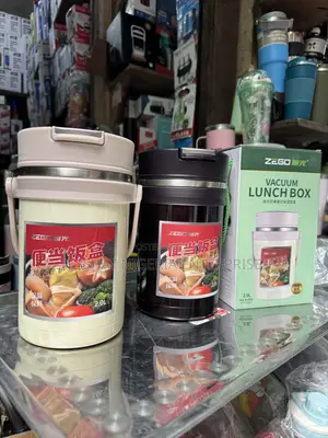 Zego Food Flask 2,000ml Retains for 24hours