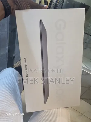 New Laptop Samsung Galaxy Book5 Pro 16GB Intel Core Ultra 7 SSD 1T