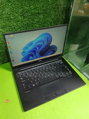 Laptop Dell Latitude 13 7370 8GB Intel Core M SSD 256GB