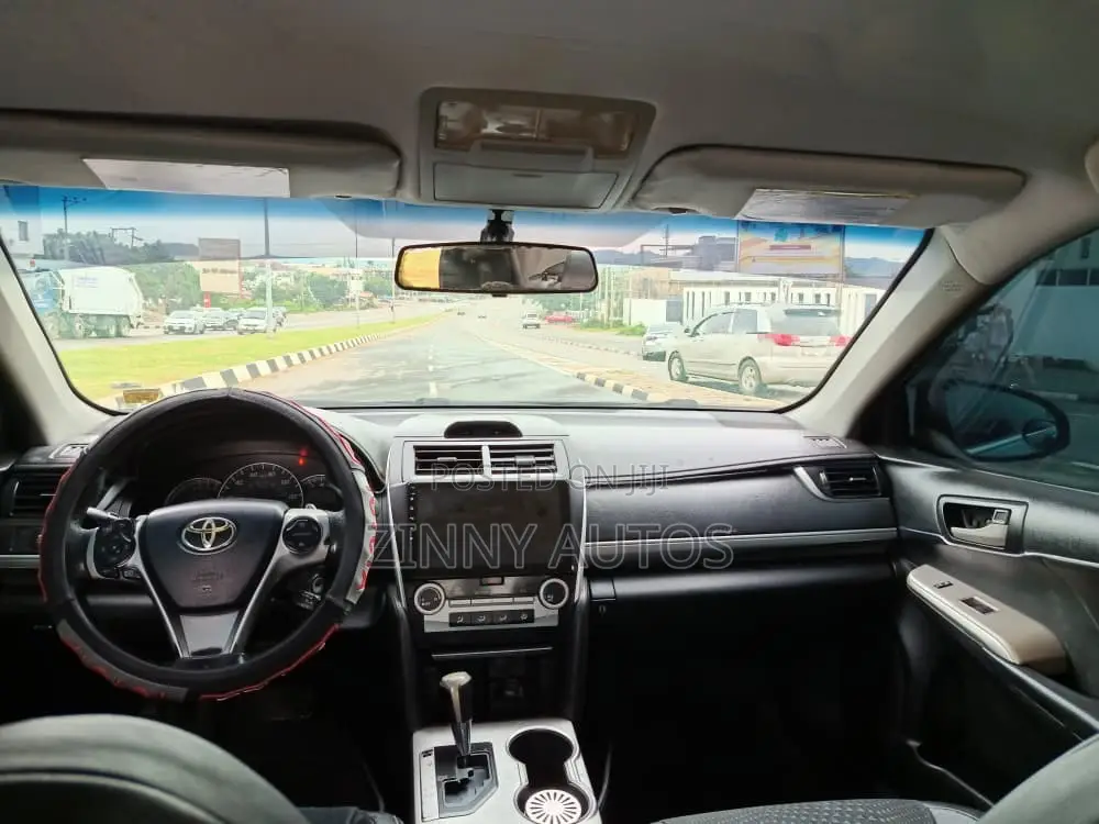 Toyota Camry 2014 Gray