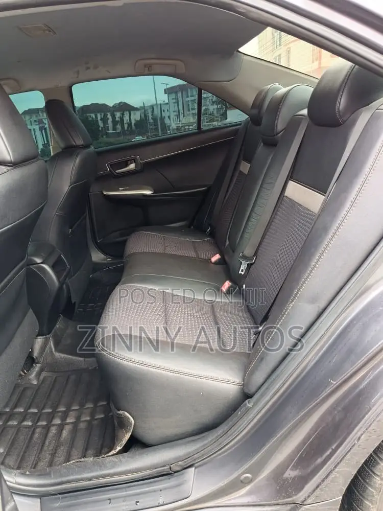 Toyota Camry 2014 Gray