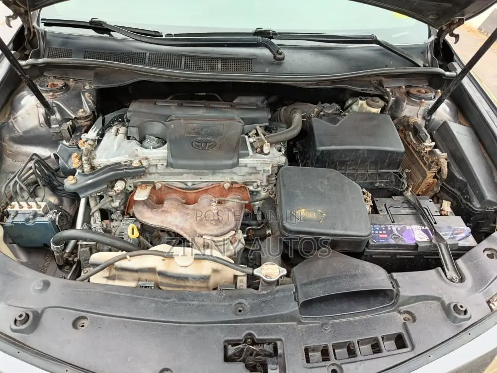 Toyota Camry 2014 Gray