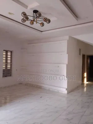 4bdrm Duplex in Pine Estate, Chevron for rent