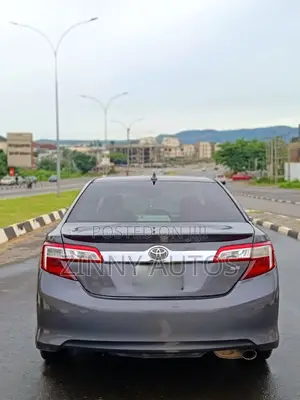 Toyota Camry 2014 Gray
