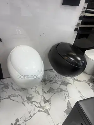 Luxury Wall Hung Round Shape England