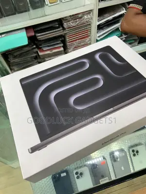 New Laptop Apple MacBook Pro 2026 M5 Pro 24GB Apple M5 Pro SSD 1T