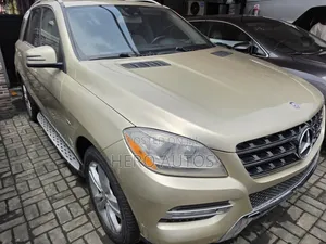 Mercedes-Benz M Class 2012 Gold