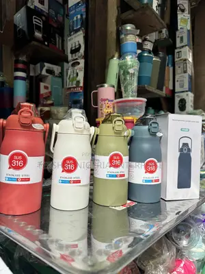 Fashion Water Flask Retains Hot Cold for 24hours 1,000ml