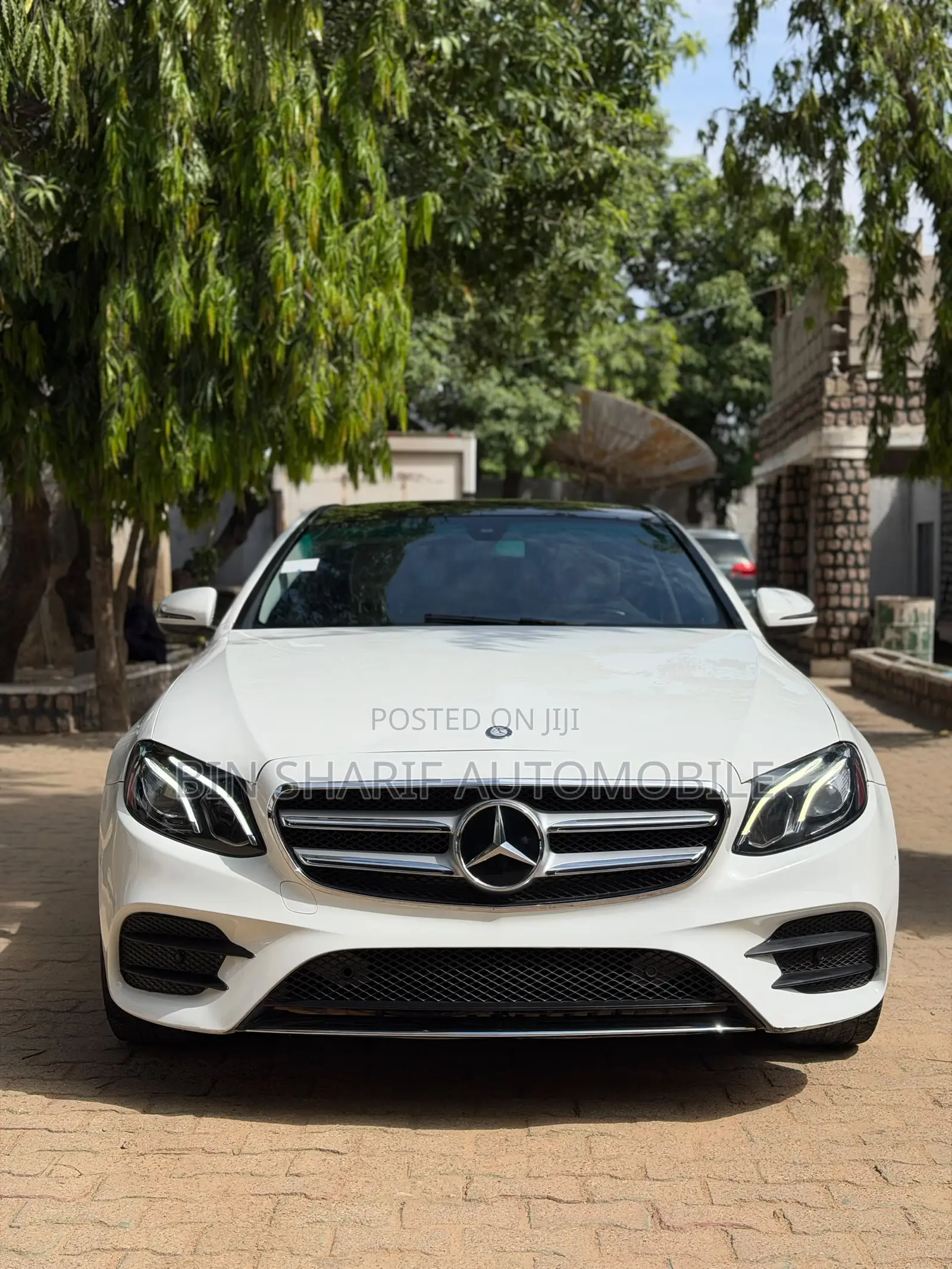 Mercedes-Benz E300 2017 White