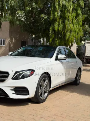 Mercedes-Benz E300 2016 White