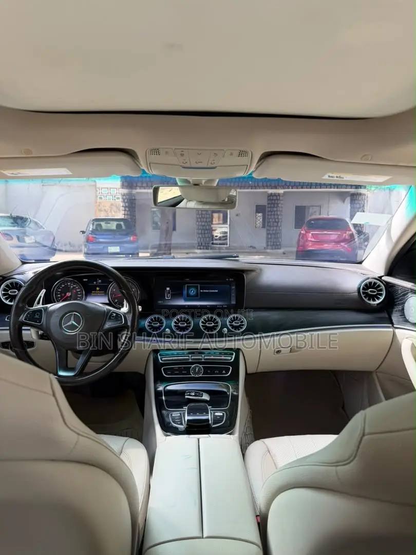 Mercedes-Benz E300 2017 White