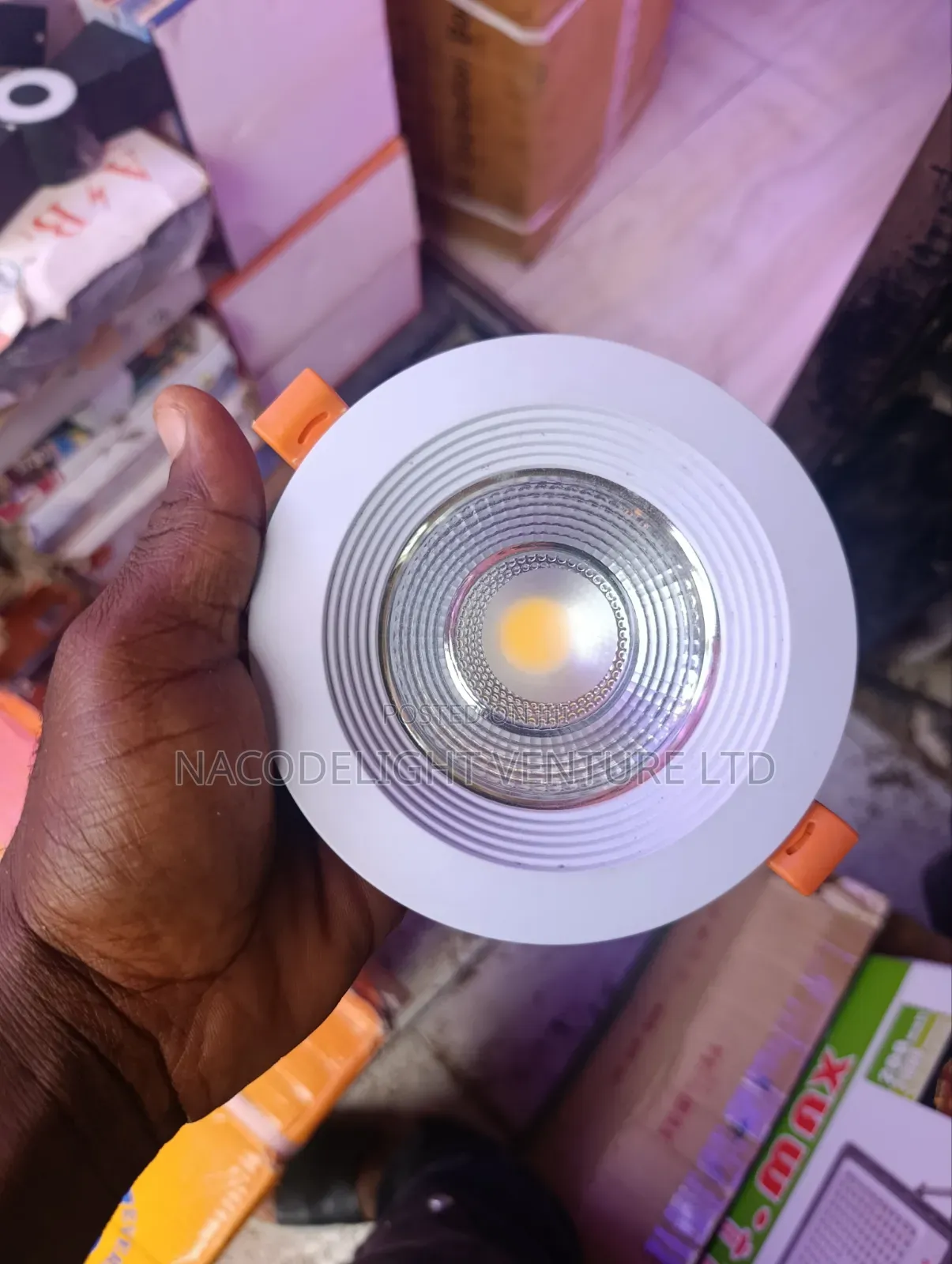 15w Cob Pop Pop Ceiling Light