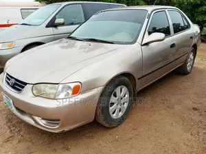 Toyota Corolla 2002 Gold