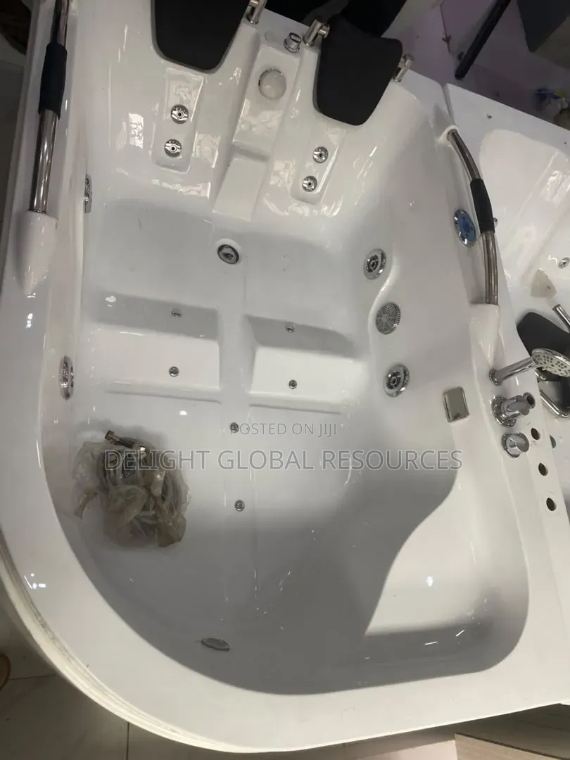 Double Jacuzzi