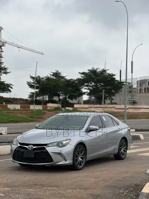 Toyota Camry XSE 4dr Sedan (2.5l 4cyl 6A) 2016 Gray
